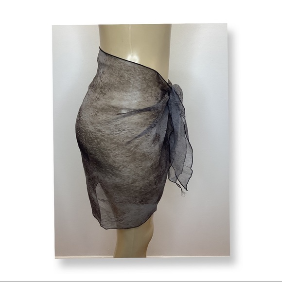 Zuliana animal print sarong/cover Made in USA. NWT - Picture 4 of 5